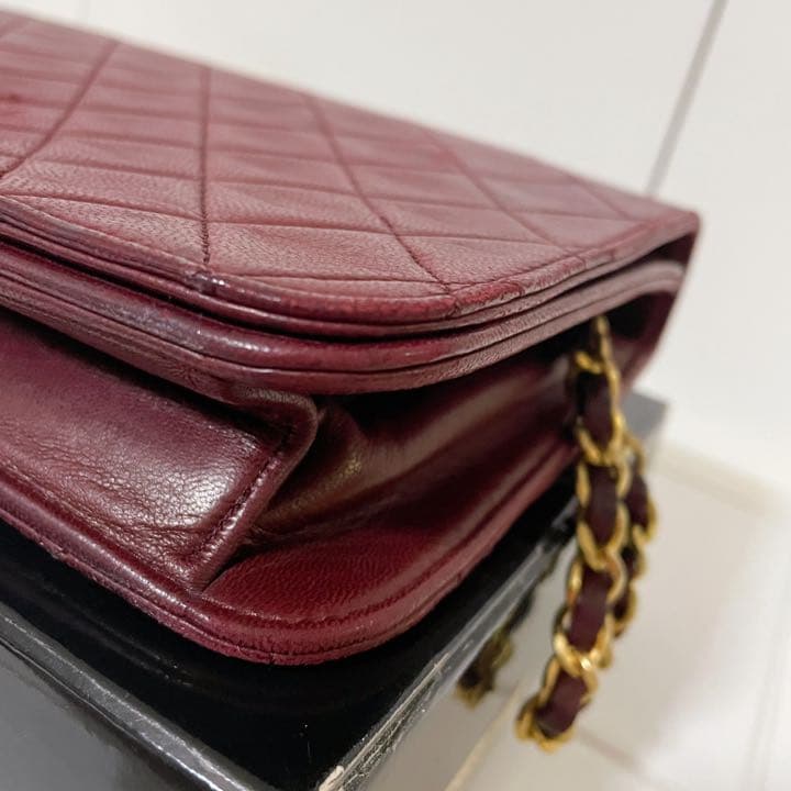 CHANEL シャネル マトラッセ チェーンショルダー ボルドー ゴールド金具