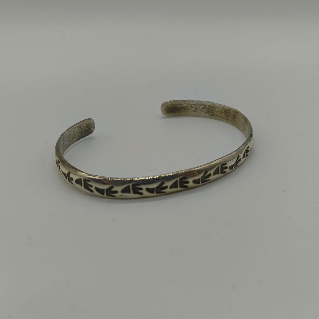 ナバホ族 D.cadman スタンプワークバングル