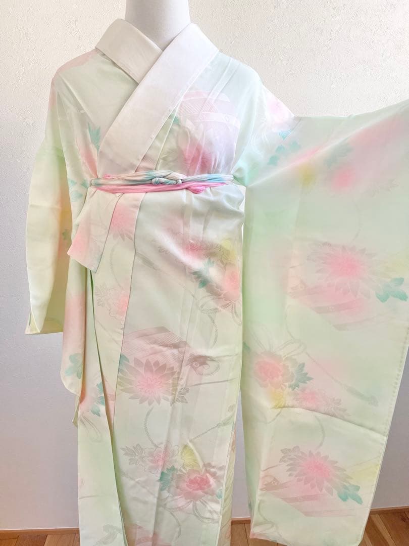 な*お様 振袖　振袖フルセット　着物　鶴模様　竹松　金彩　朱色　金糸