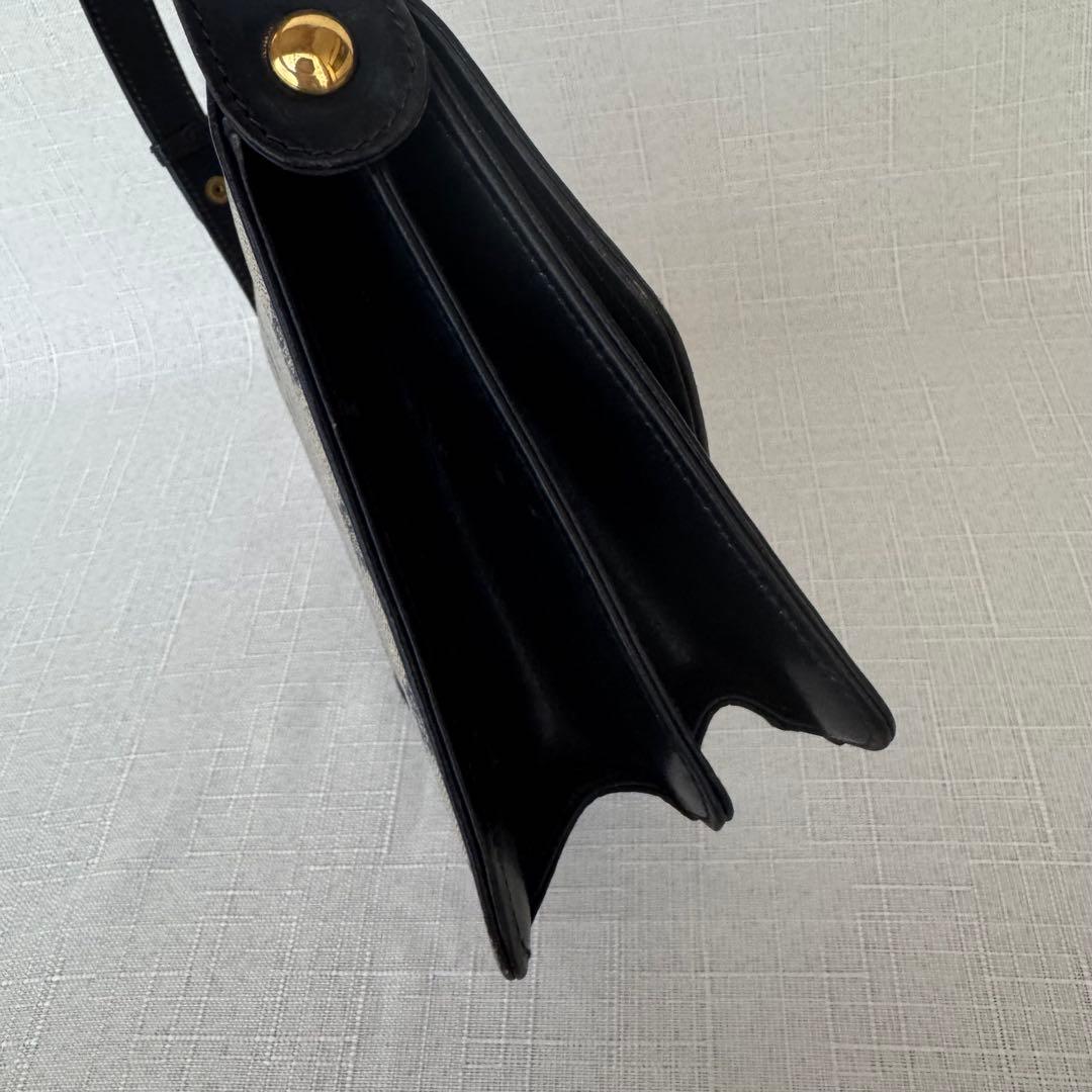 GUCCI ショルダー 肩掛け バッグ 24×16 オールドグッチ ビンテージ