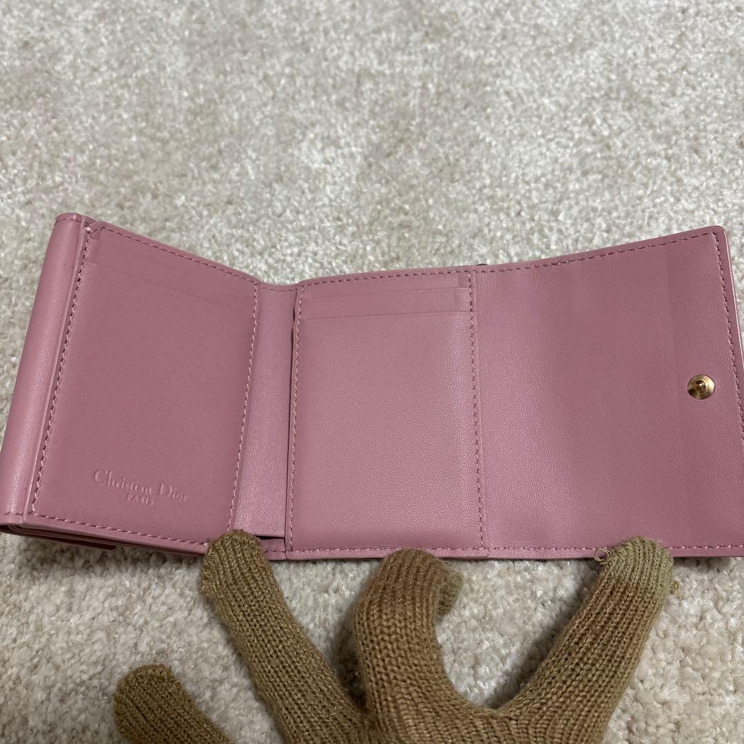 Lady Dior ロータスウォレット [日本限定]