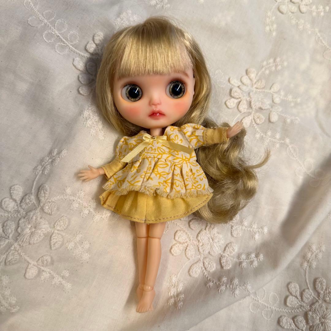 カスタムポップマートブライス　作家様　本体＋アウトフィット