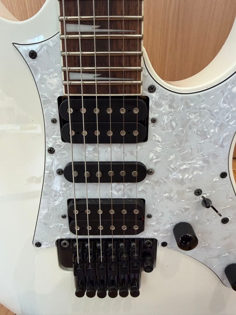 ibanez RG350DXZ ゼロポイントシステム搭載