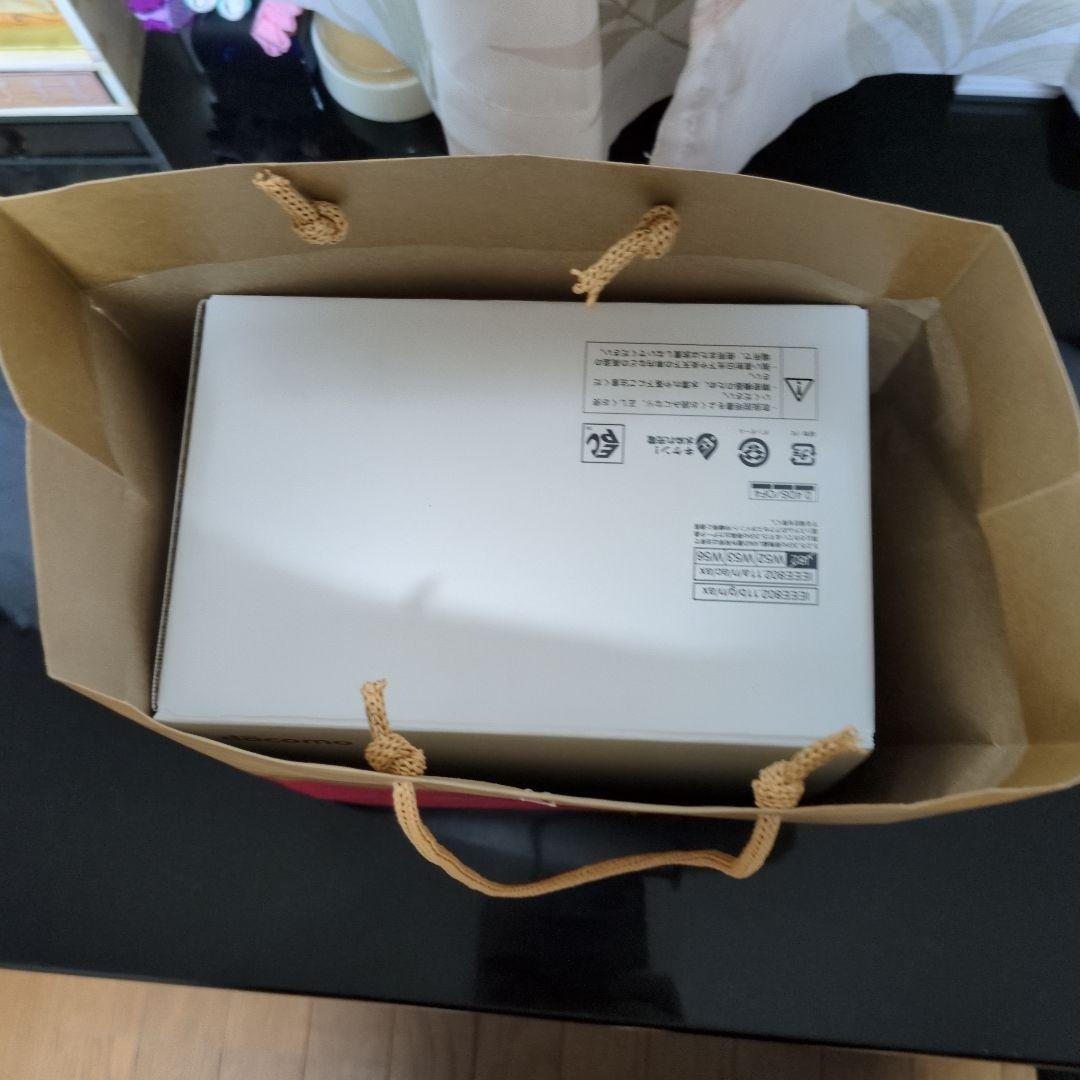 NTT docomo HR02 無線LANルーター