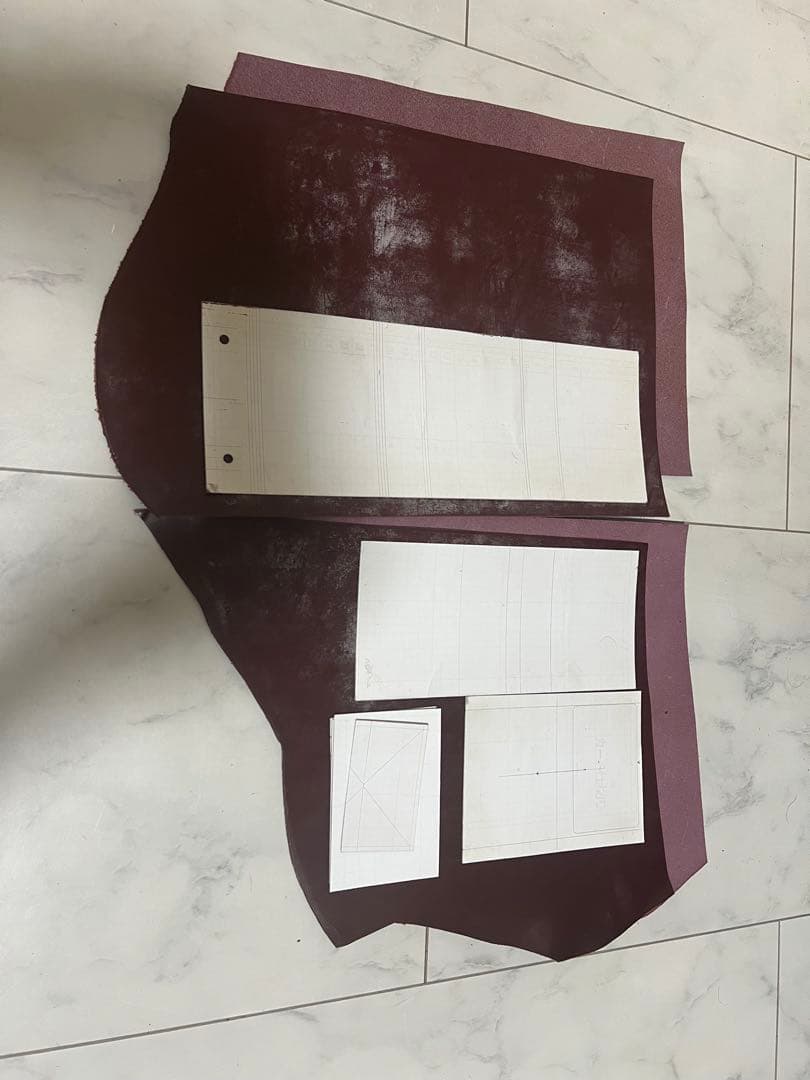 いち　エムピウ　ミッレフォッリエ　同型　財布　ブライドルレザー