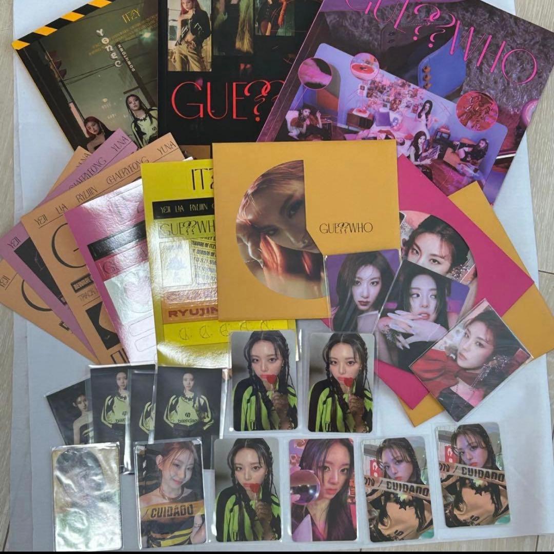 ITZY アルバム 21枚＋トレカ66枚＋付属品＋缶バッジ＋キーホルダー セット