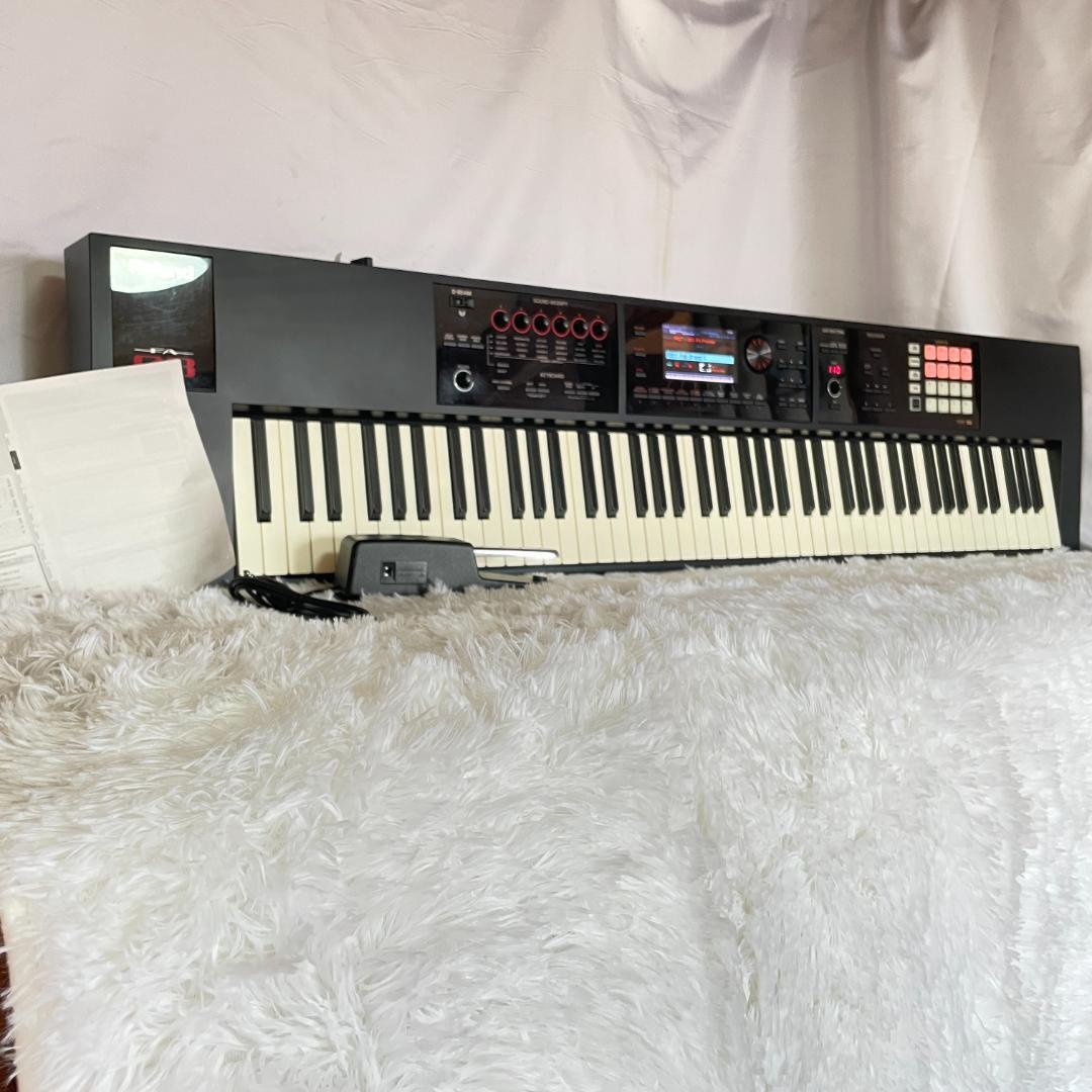 Roland ローランド FA-08 88鍵　上村ひなの