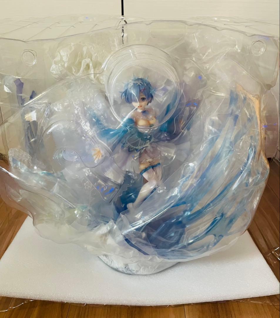【極美品】渋スク リゼロ クリスタルドレスVer レム フィギュア