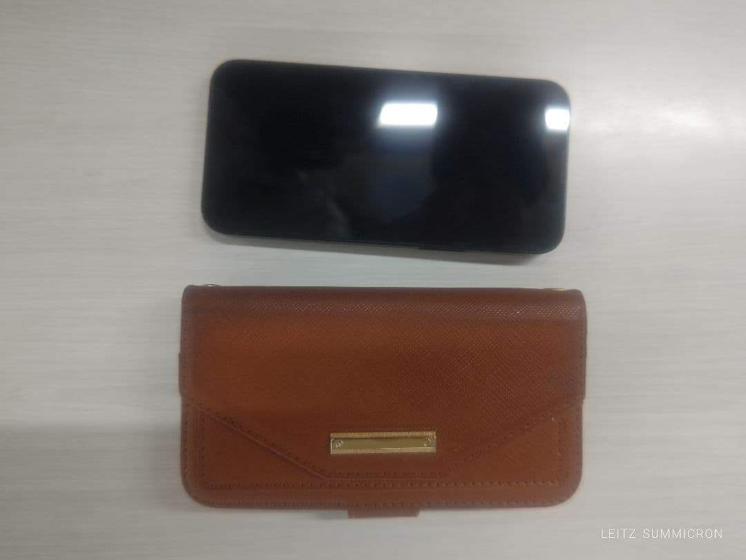 iPhone 13 mini 128GB ケースカバー付き