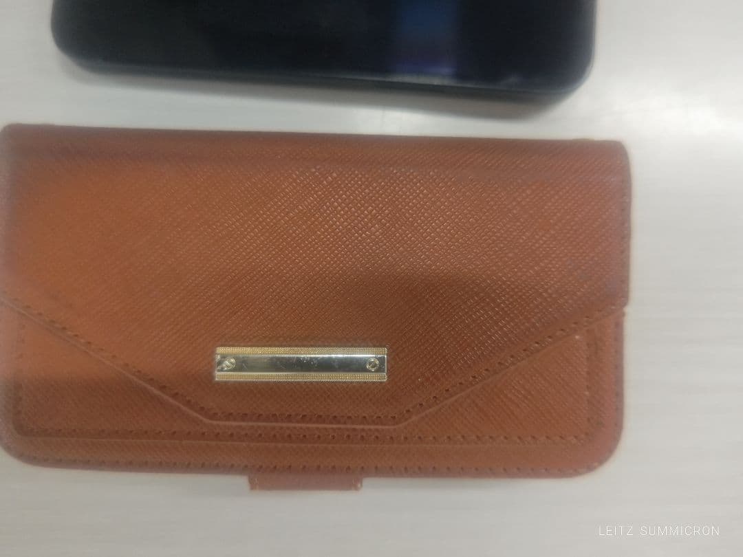 iPhone 13 mini 128GB ケースカバー付き