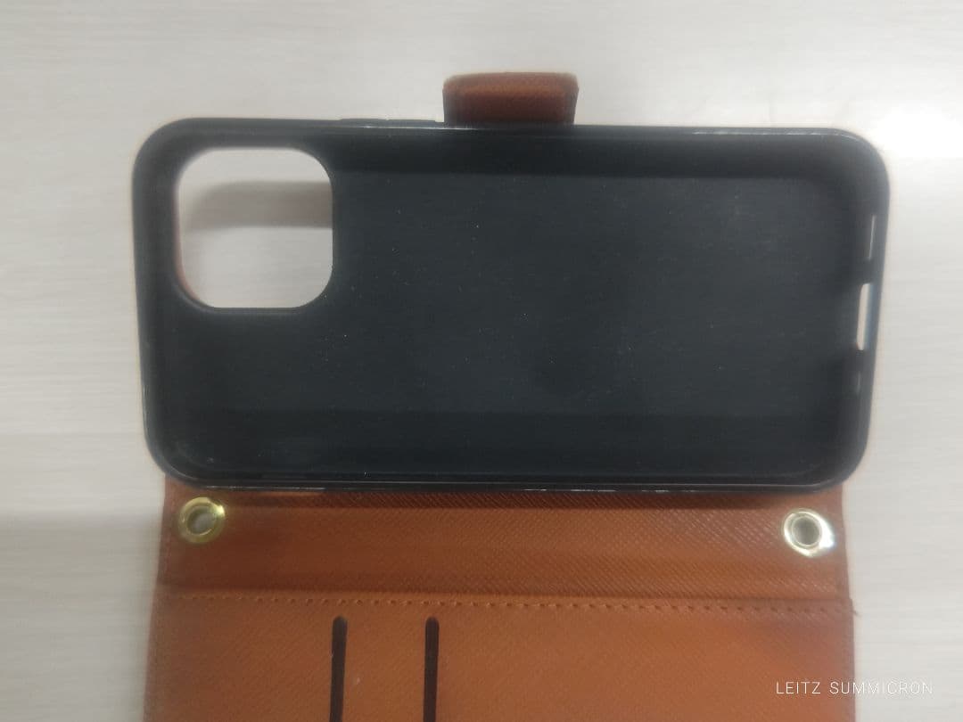 iPhone 13 mini 128GB ケースカバー付き