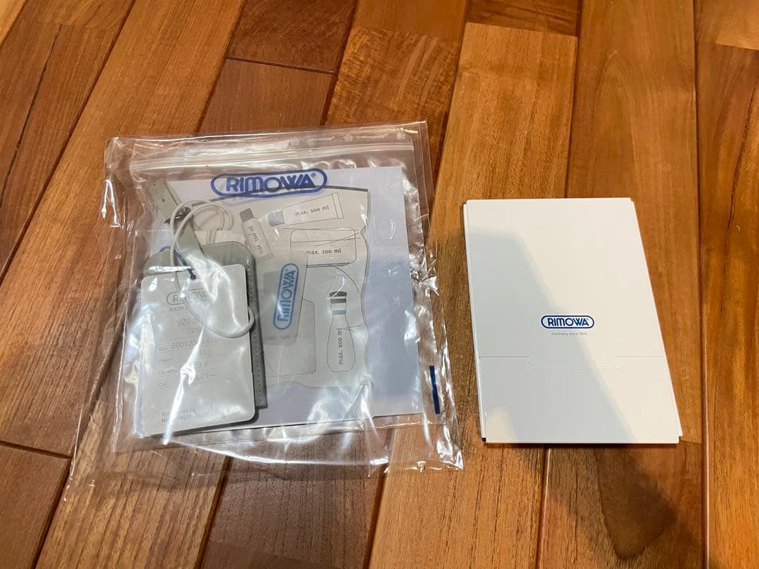 リモワ　パイロット　2輪　未使用