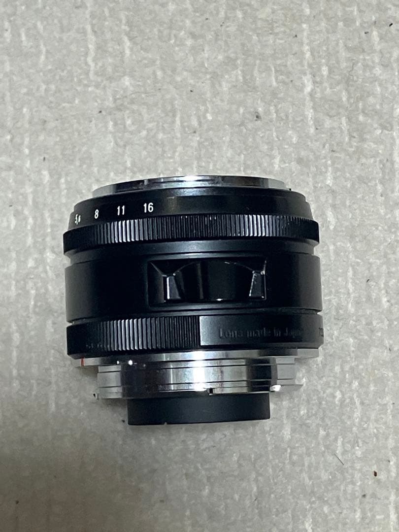 Voigtländer Nokton 35mm f/1.5 VM