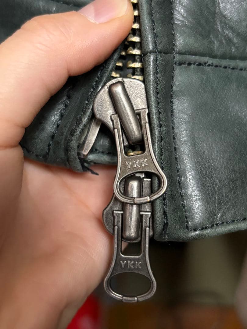 希少カラー 291295=HOMME カウハイド シングルライダース グリーン