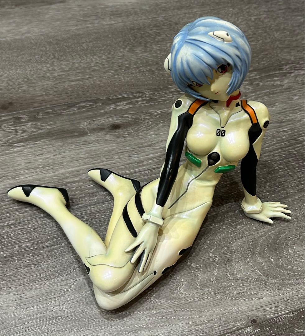 1/4スケール コールドキャスト製塗装完成品 綾波レイ エヴァンゲリオン