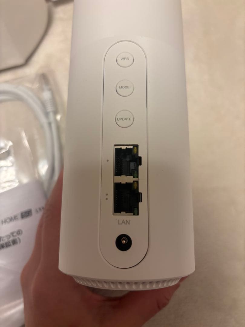 Speed Wi-Fi  5G L11 本体ホワイト