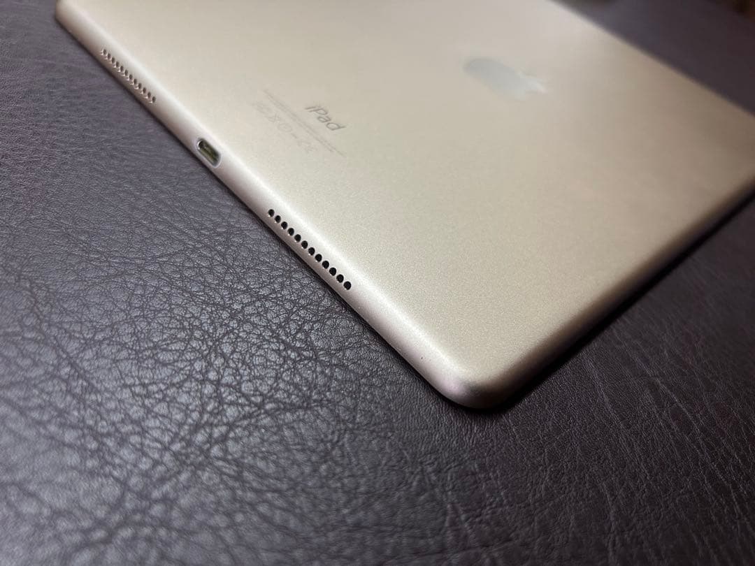 iPad Pro 9.7インチ128GB Wi-Fiモデル