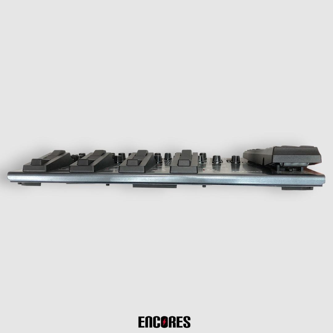 BOSS ME-80 Guitar Multiple Effects マルチ