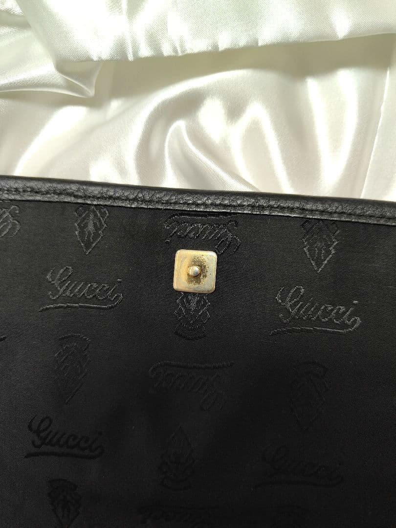 極美品 グッチ ショルダーバッグ GG柄 シマレザー 黒 クロスボディバッグ