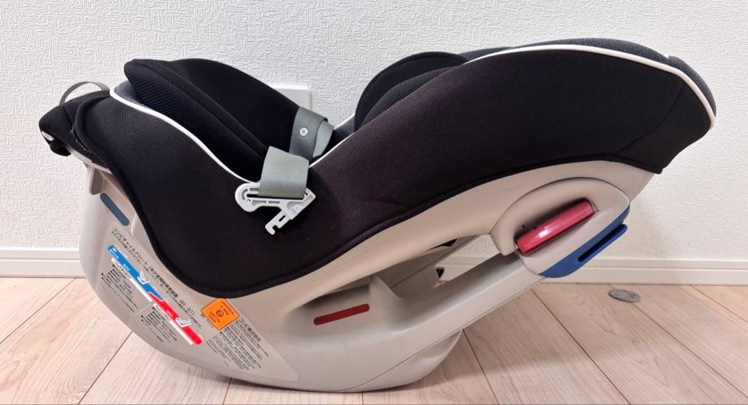 ⭕️本日削除します。　美品　コンビ　Combi コッコロS UX チャイルドシート