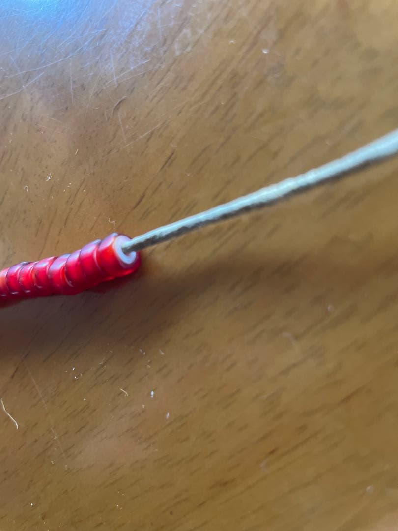 Special light ホワイトハーツ　ビーズネックレス　白✖︎赤