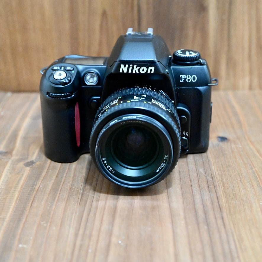 【美品！】Nikon F80S＋標準レンズ+付属品