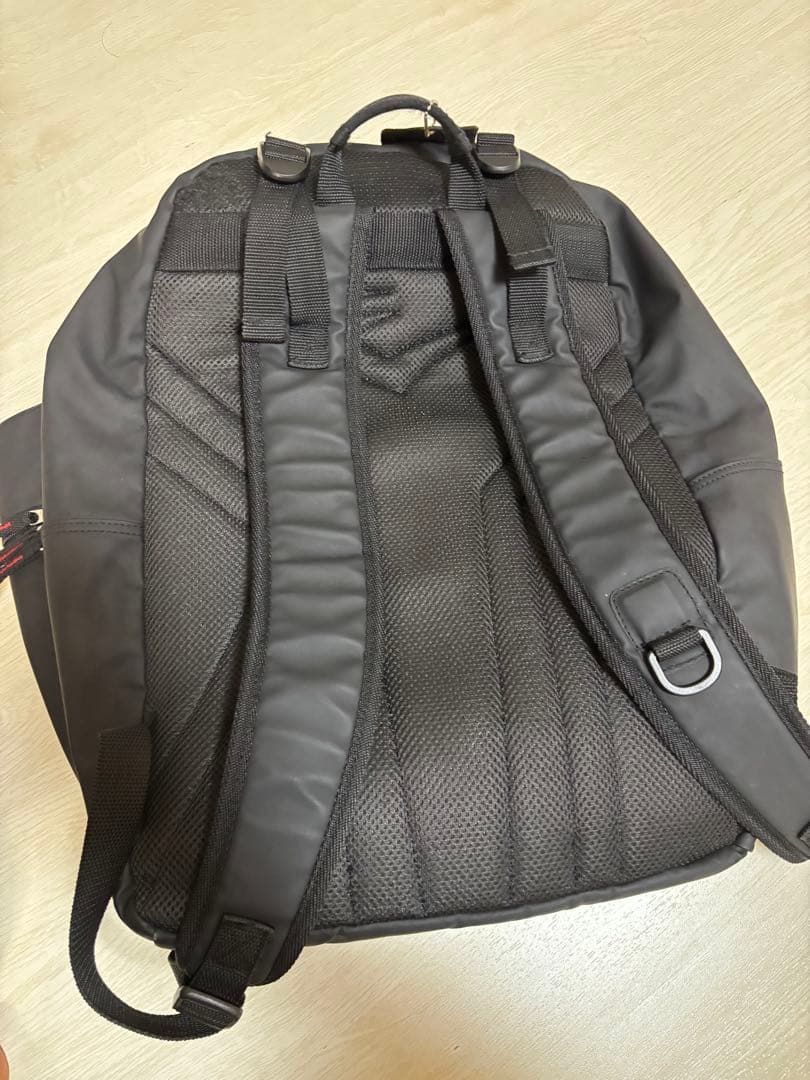 EVERLAST ボクシングバックパック 黒/赤