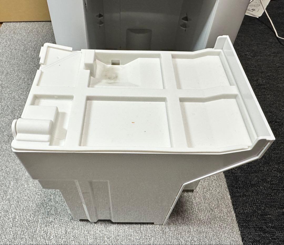 アイリスオーヤマ 空気清浄機能付　除湿機 PD-A140-W　2023年製