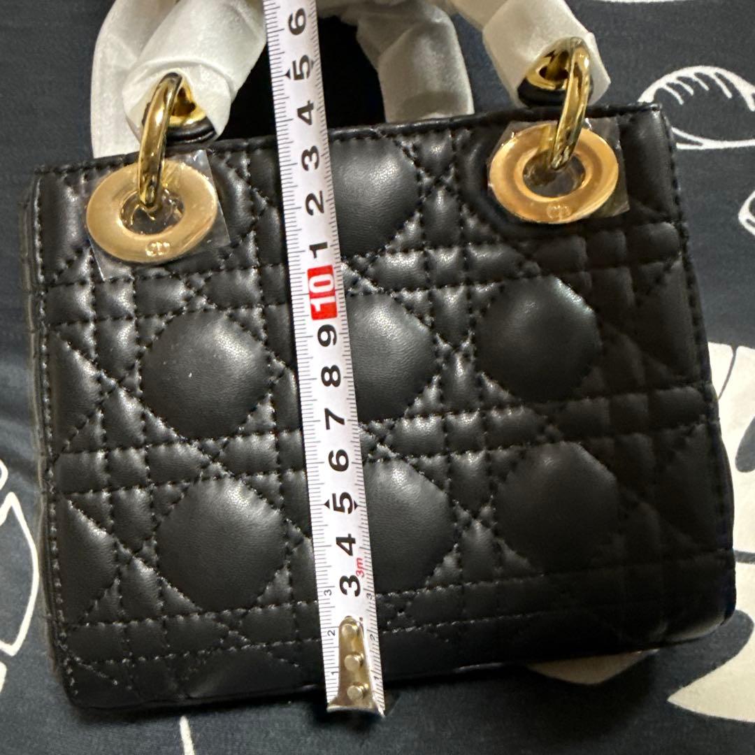 ブラック キルティング ハンドバッグ