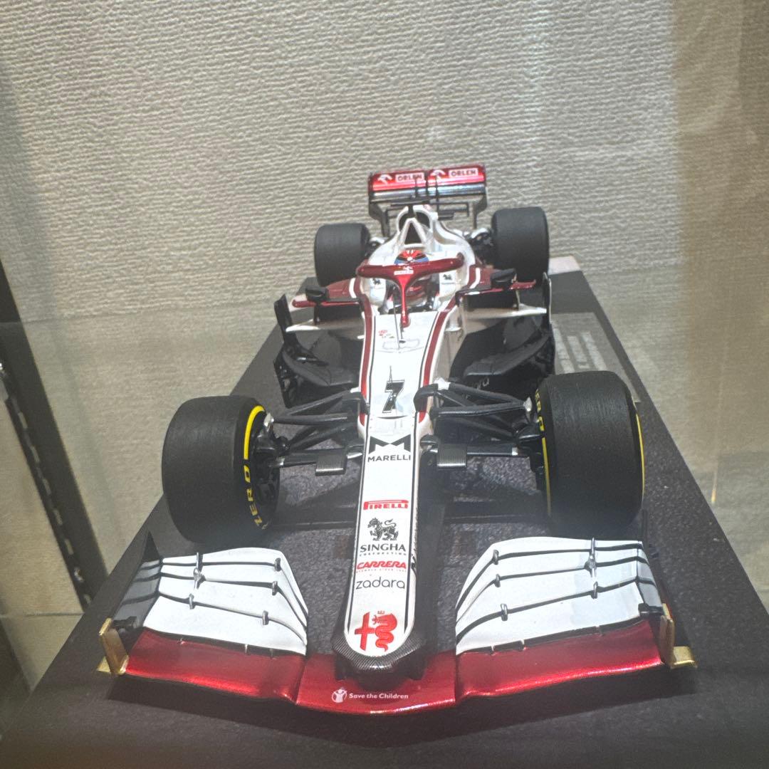 ミニチャンプス　1/18 キミ　ライコネン