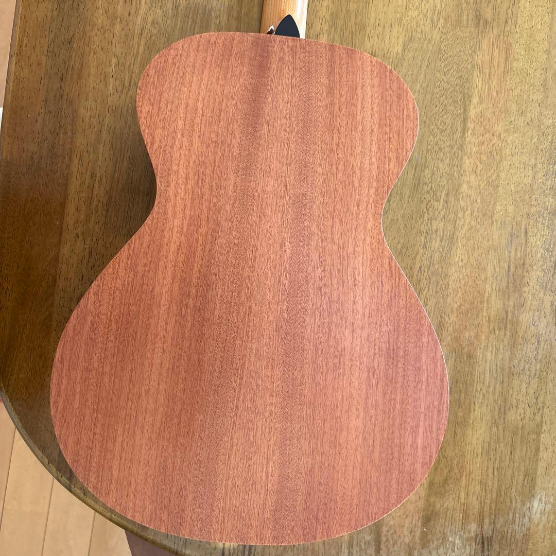 Taylor Academy 12e エレアコ