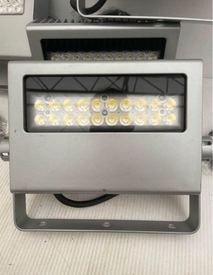 24年製35個セット東芝ライテックLED小型投光LEDS-04910NW-LS9