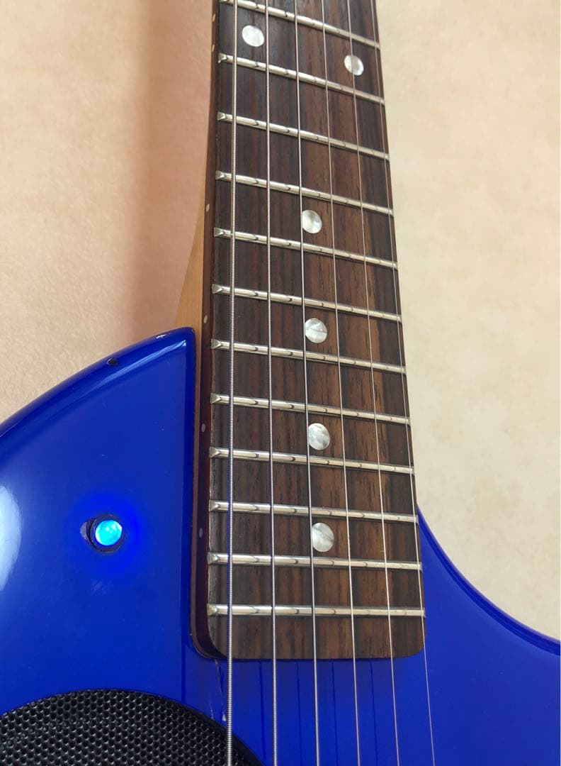 【美品】ZO-3 ブルー アンプ内蔵ミニギター ヘッドフォン端子付 ぞうさん