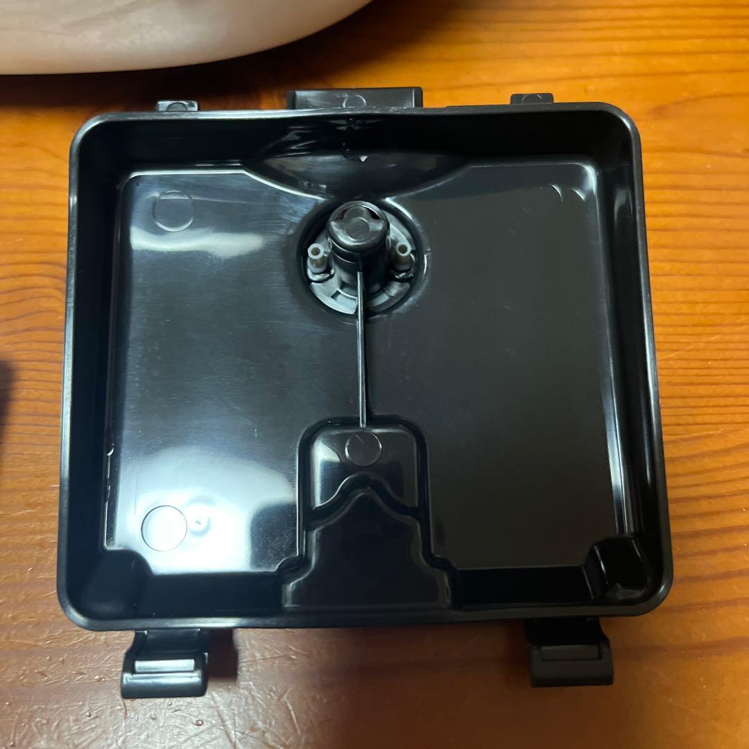 25年製　TIGER 圧力IH炊飯器 JPI-S10N W 5.5合用　ホワイト