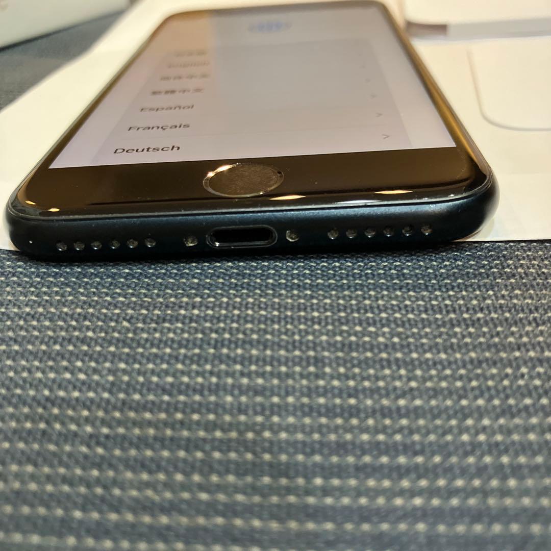 iPhone SE3 第3世代 128GB 81% 　ミッドナイト　箱付き