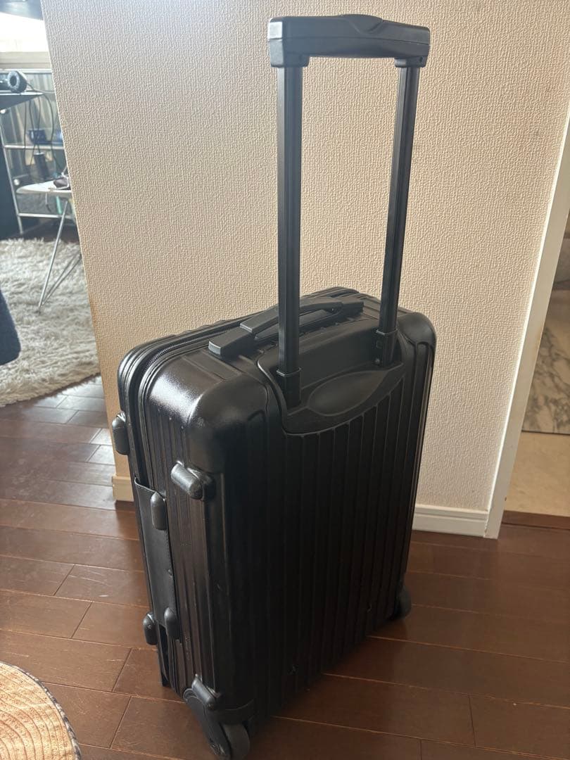 RIMOWA SALSA ブラックシェルキャリーケース