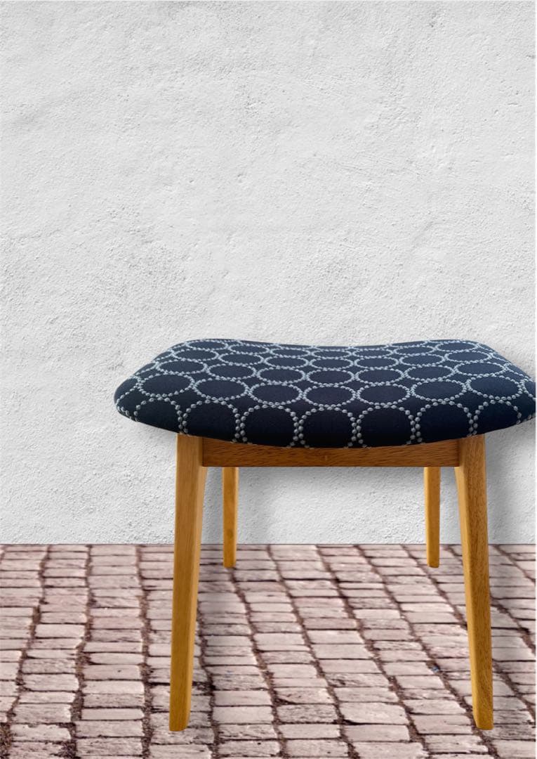 ミナペルホネン生地使用スツール イス　椅子　チェア　オットマン　インテリア家具