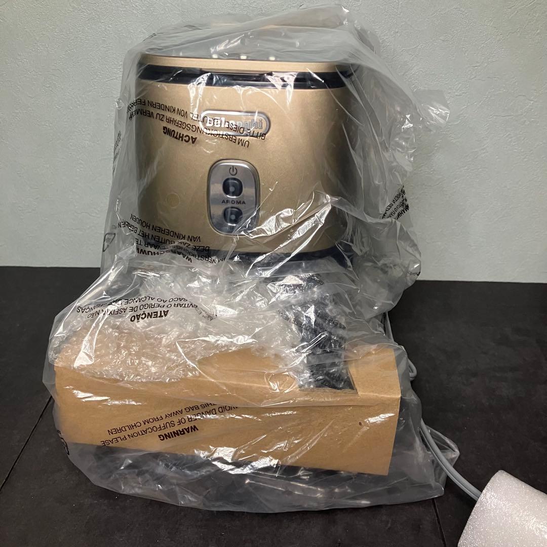 デロンギ ドリップコーヒーメーカー　ディスティンタ　ICMI011J 未使用品