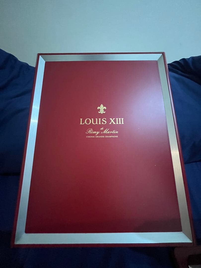 LOUIS XIII ブランデー 700ml 専用ボックス付き