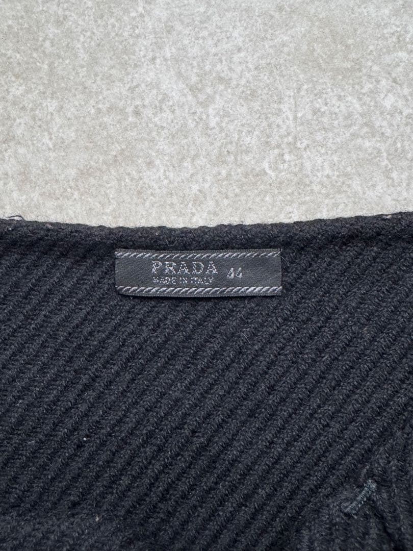 プラダ　ウールスカート　パネル