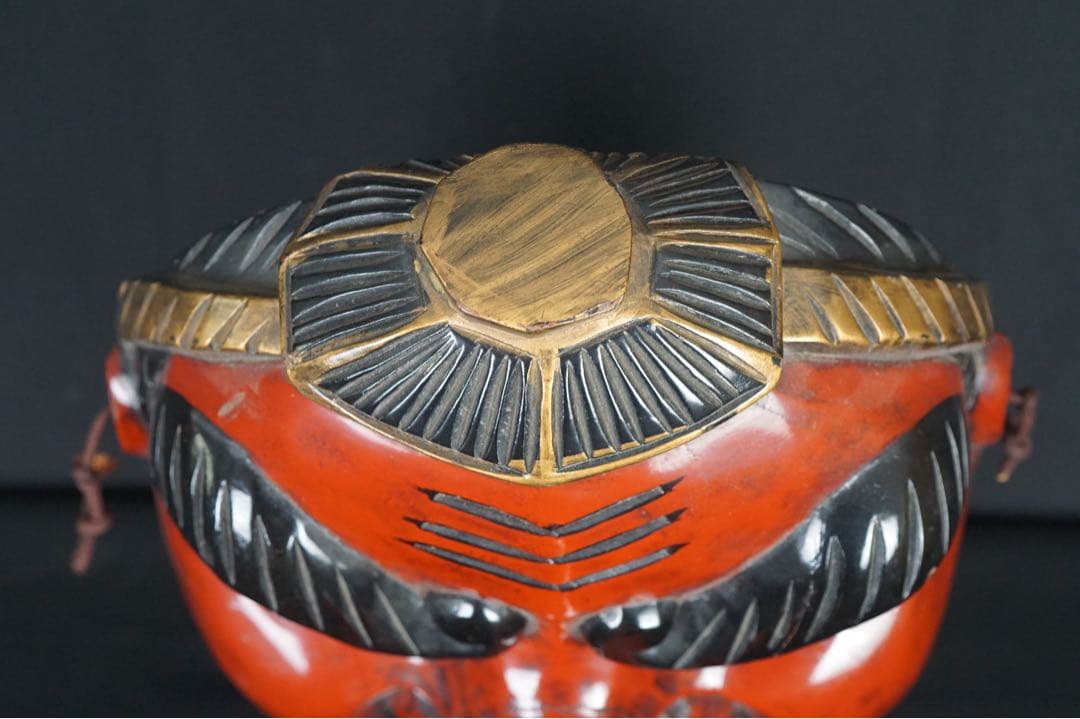 天狗面 木彫一刀彫 時代物 壁掛け 漆塗 縁起物 天狗