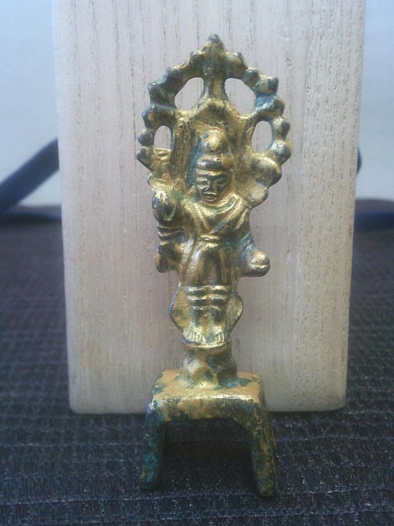 仏教美術！【朝鮮仏　小仏　金色青銅　木箱入　佛・K50・骨董】★観音　如来収集