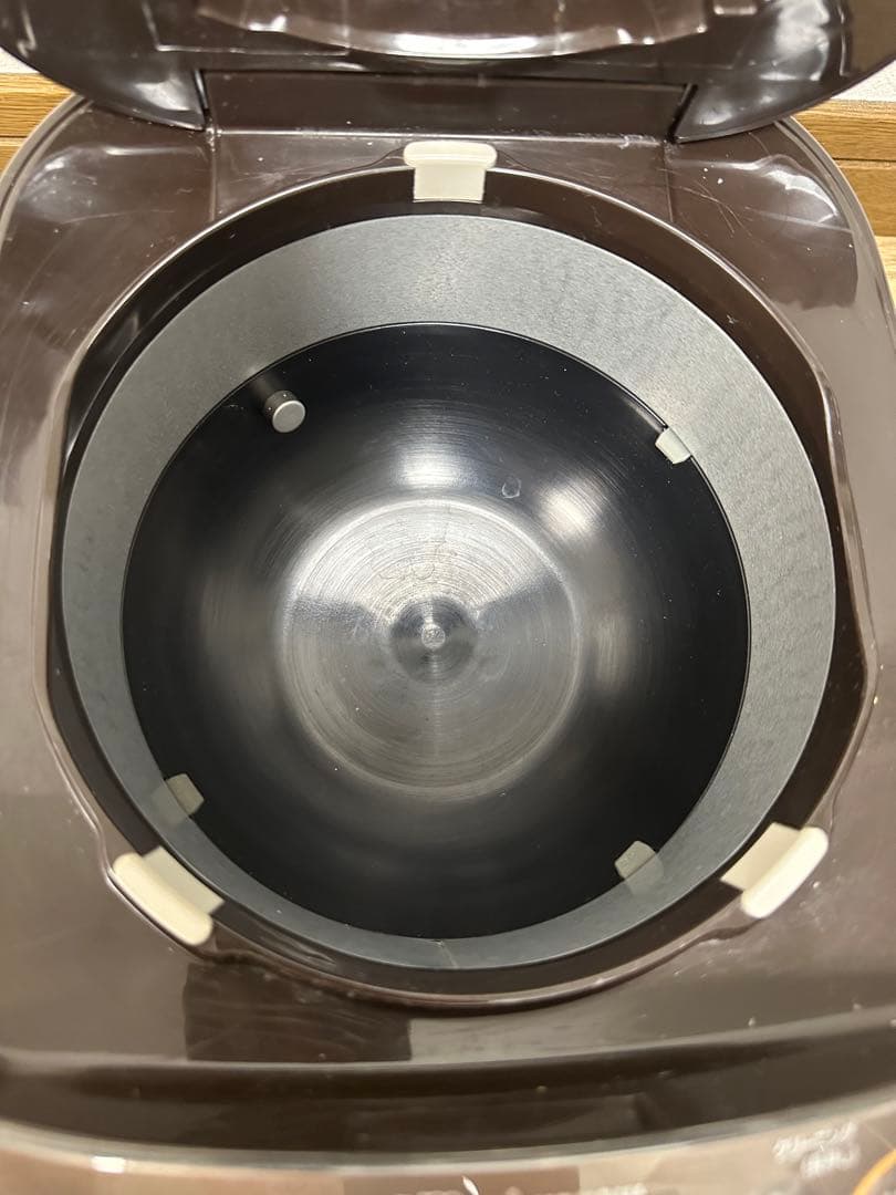 象印 ZOJIRUSHI 炊飯ジャー 極め炊き NP-GK05 2022年製