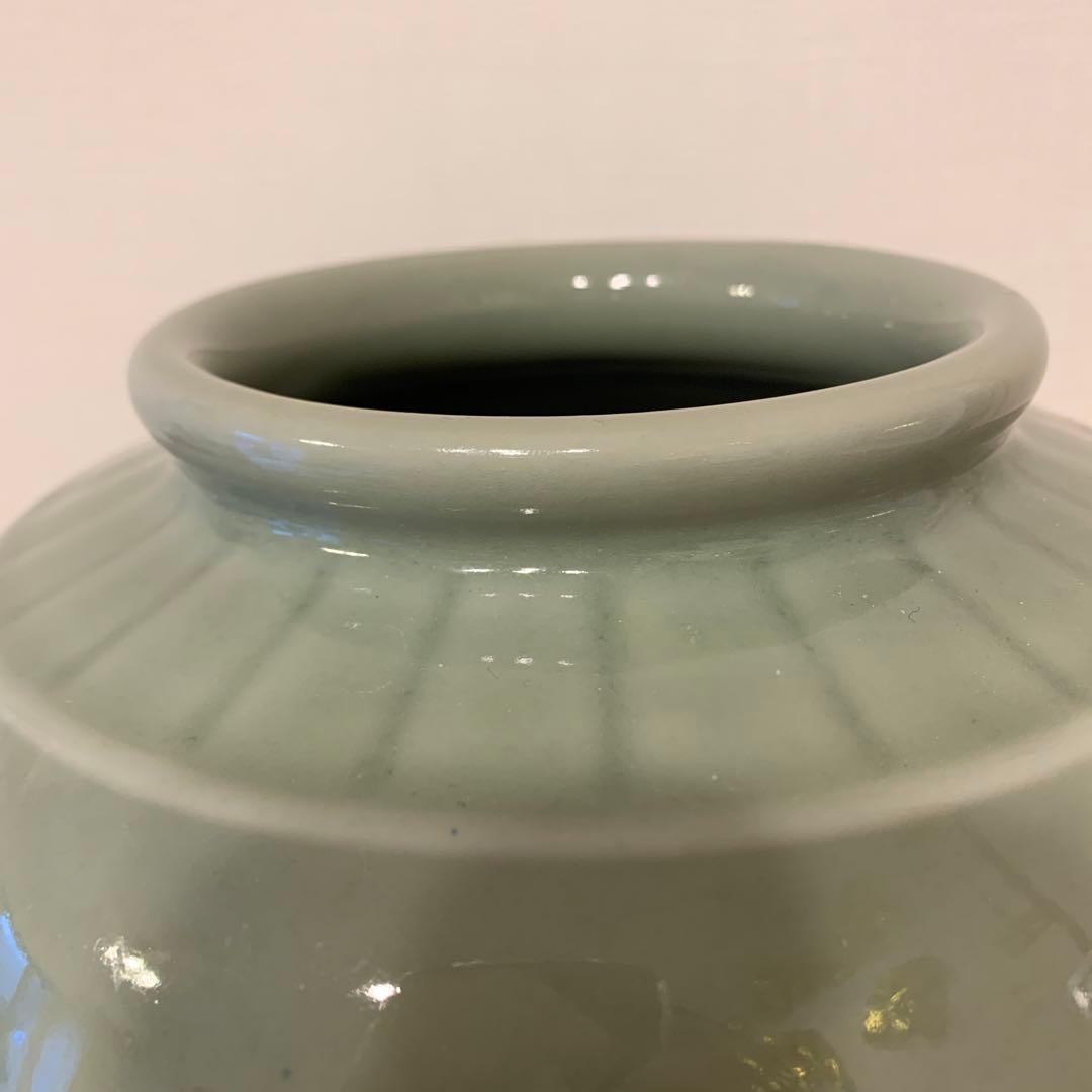 中国美術 青磁 壺　アンティーク　102