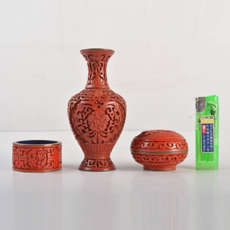 中国　剔紅　堆朱　内七宝　花文瓶　蓋物など　3点まとめて　V　6260