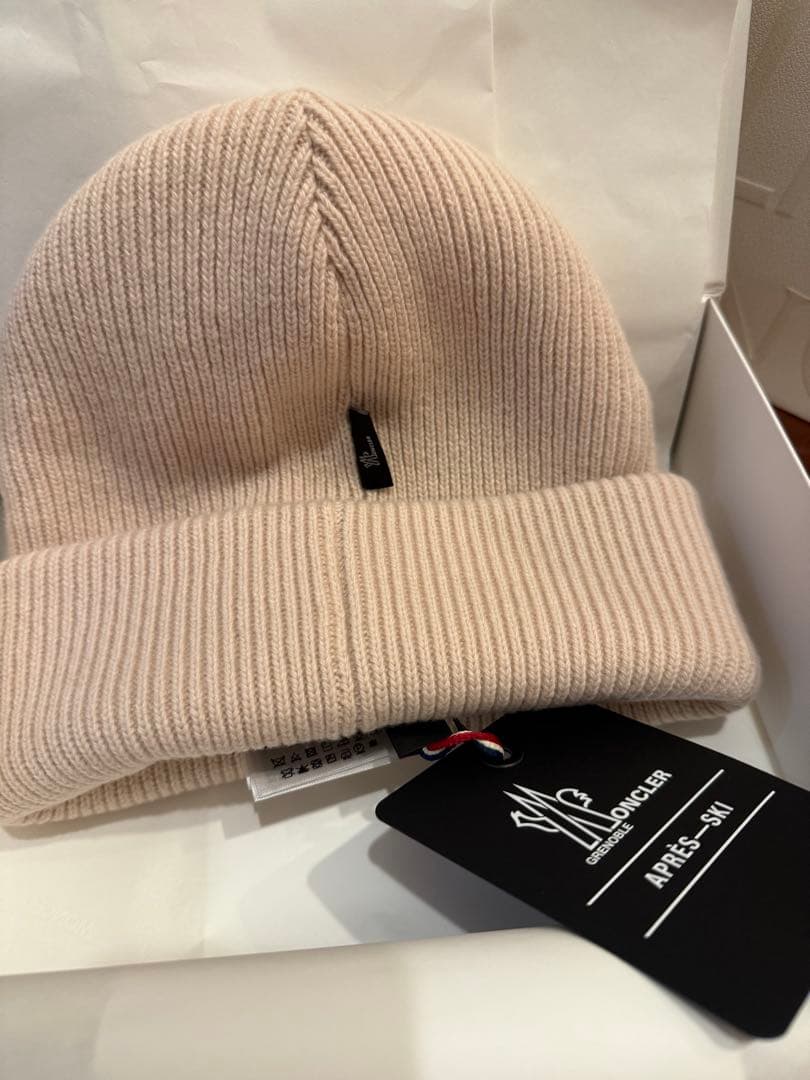 モンクレール　moncler ニットハット　ニット帽　新品未使用　タグ付き