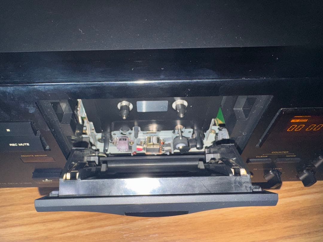 た*が様 TEAC ティアック　V-1010 3ヘッド　カセットデッキ