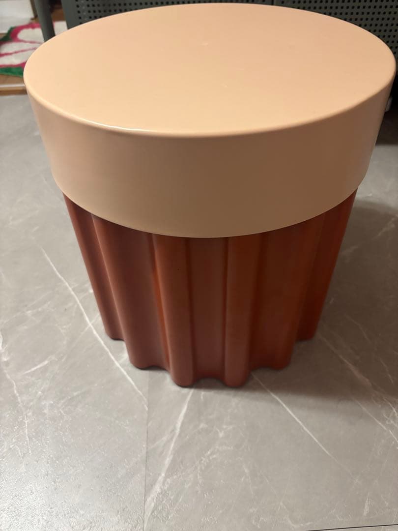 IKEA TESAMMANS イケア テサッマンス サイドテーブル 完売品