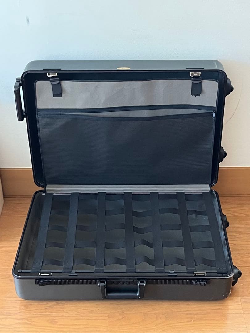 ゼロハリバートン　アルミスーツケース