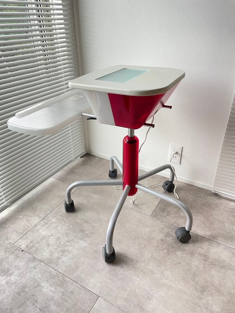 iMac G3 Apple パソコンデスク　クリア素材　y2k スペーシー